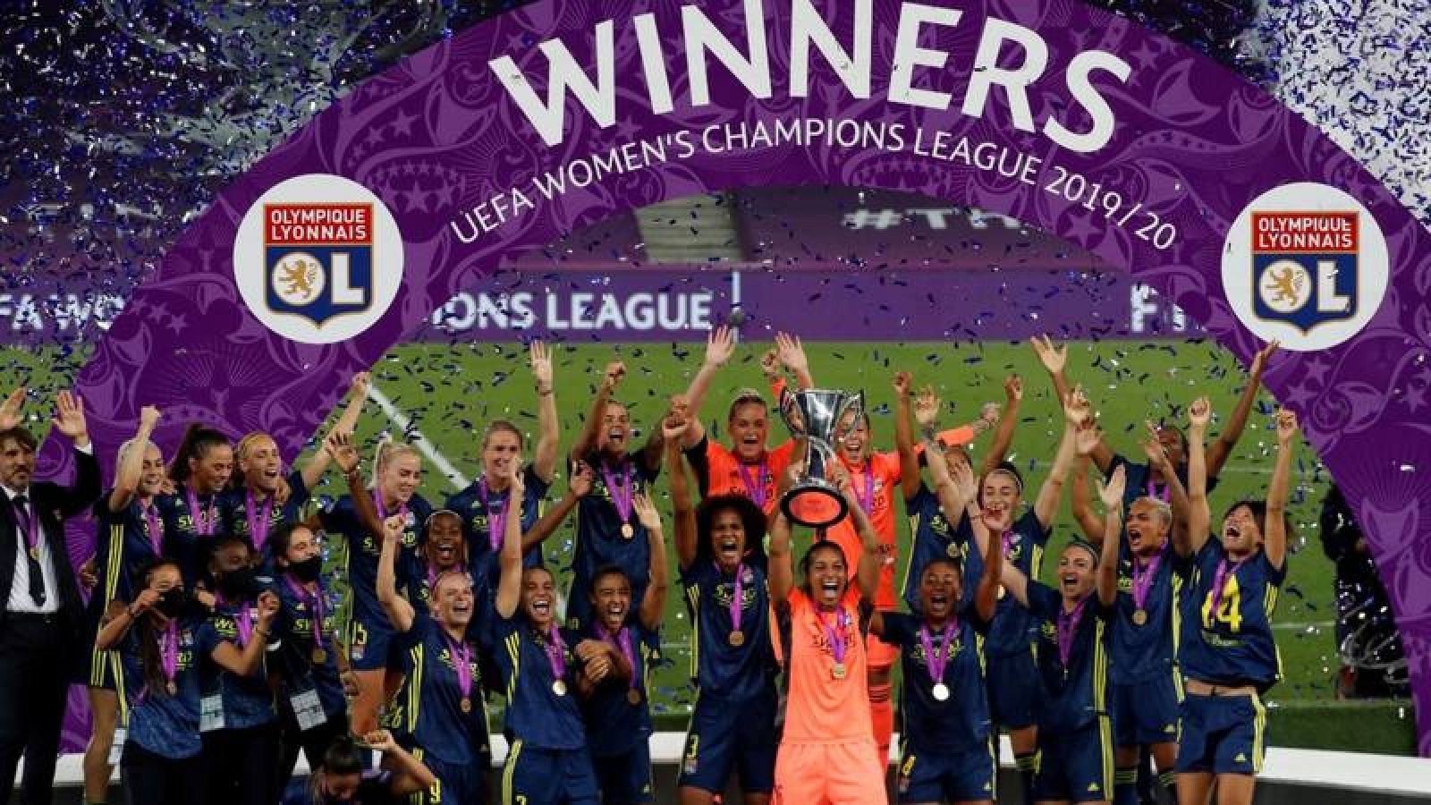 La jugadoras del Lyon celebran su título de Champions. 