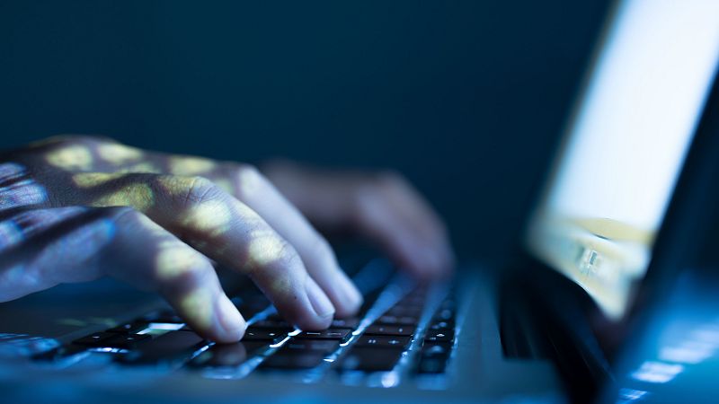 Hackers chinos, iraníes y rusos intentan influir en las elecciones de EE.UU., segñun Microsoft. 