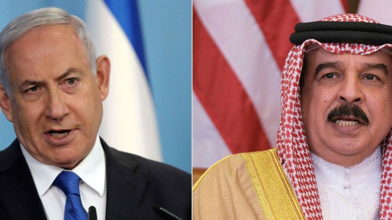 A la izq el primer ministro israelí, Benjamin Netanyahu y la derecha el rey de Baréin, Hamad bin Isa Al Jalifa