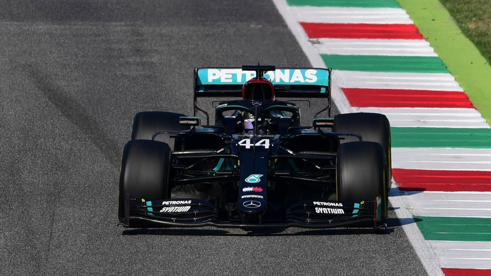 Hamilton gana el GP de la Toscana.