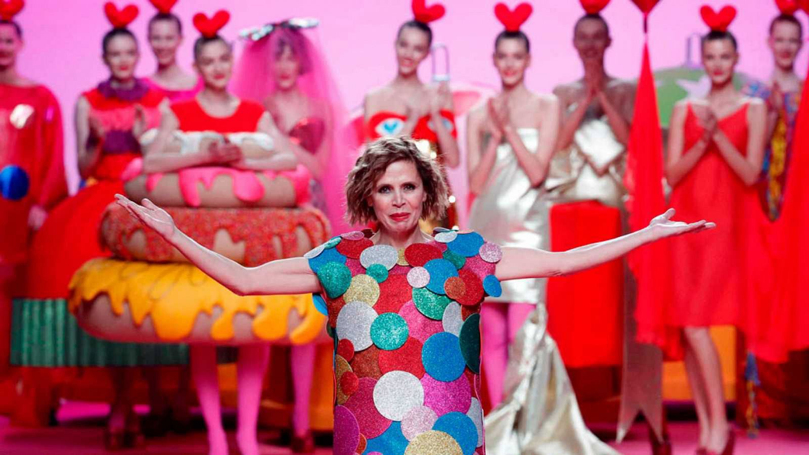  Ágatha Ruiz de la Prada