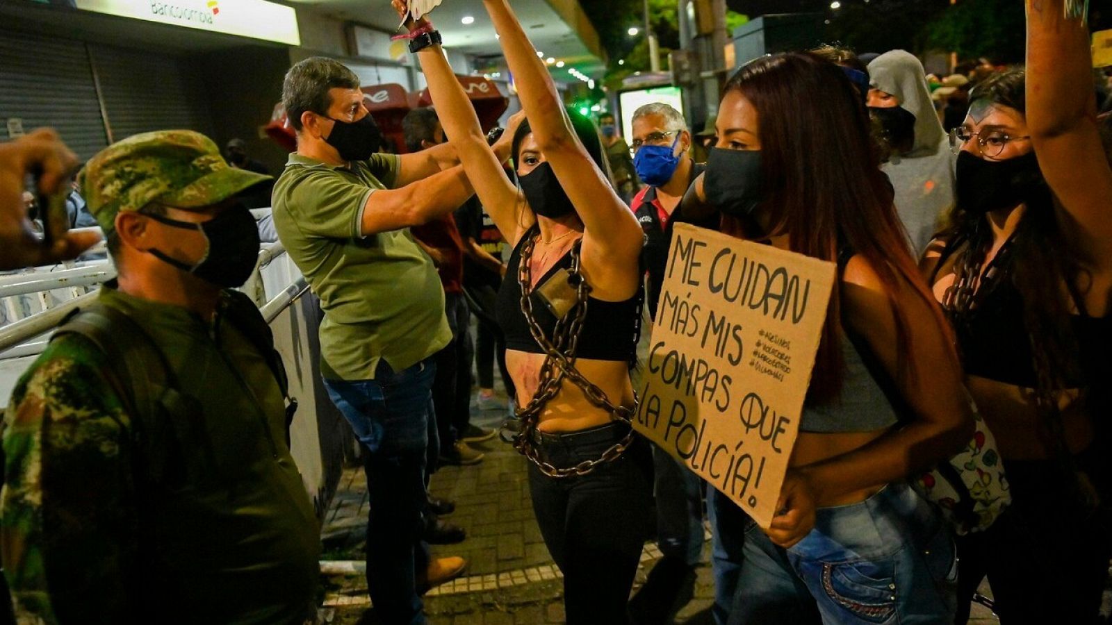 Protestas contra la brutalidad policial en Medellín, Colombia 