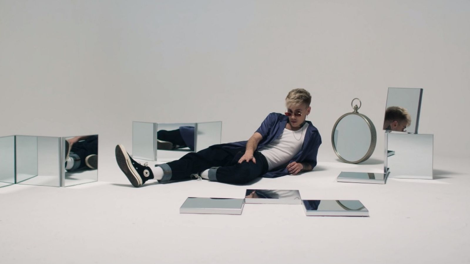  Hugo Cobo presenta "Intenta Olvidarme"