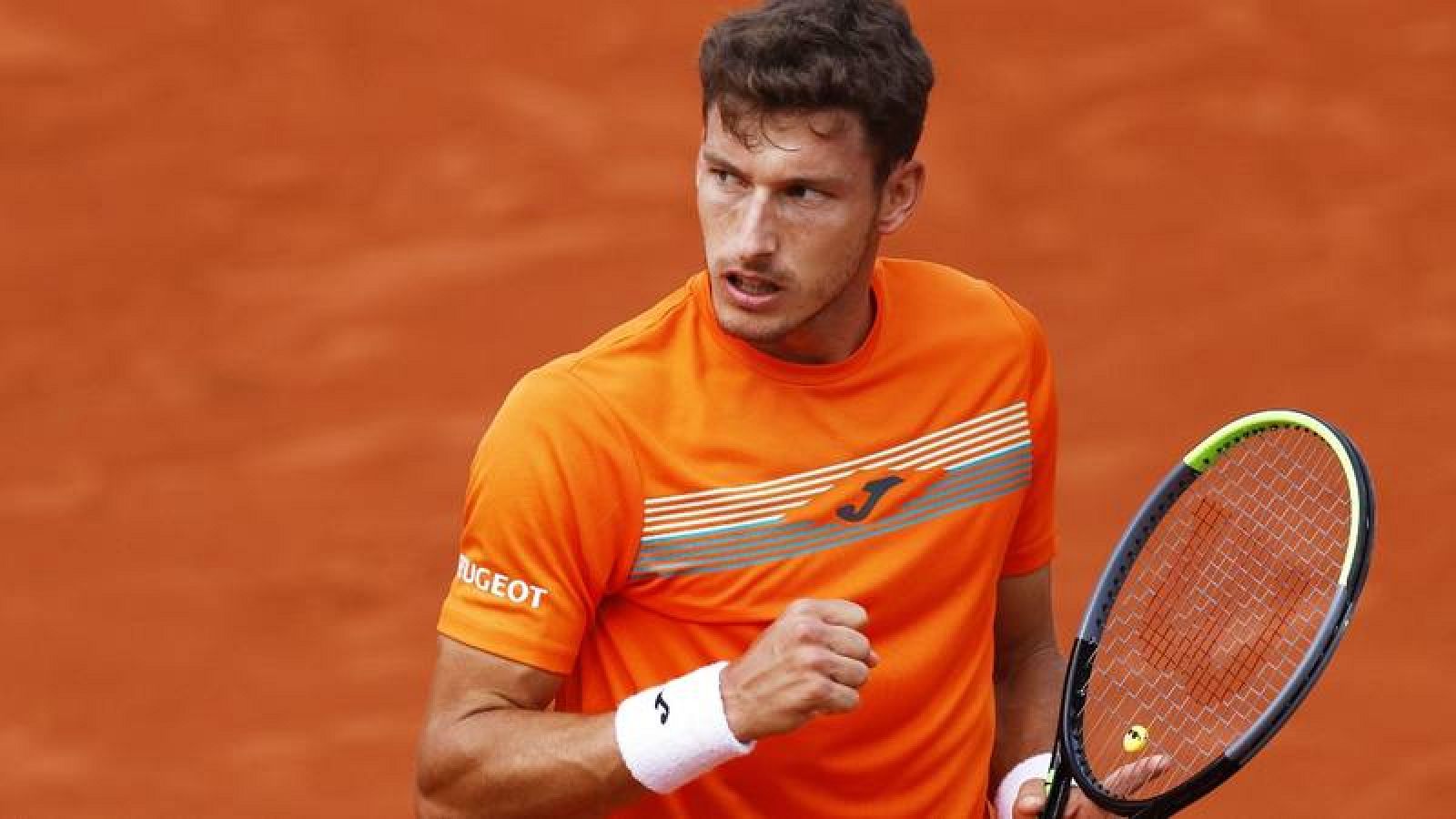 El tenista español Pablo Carreño durante su partido de Roland Garros ante Roberto Bautista. 