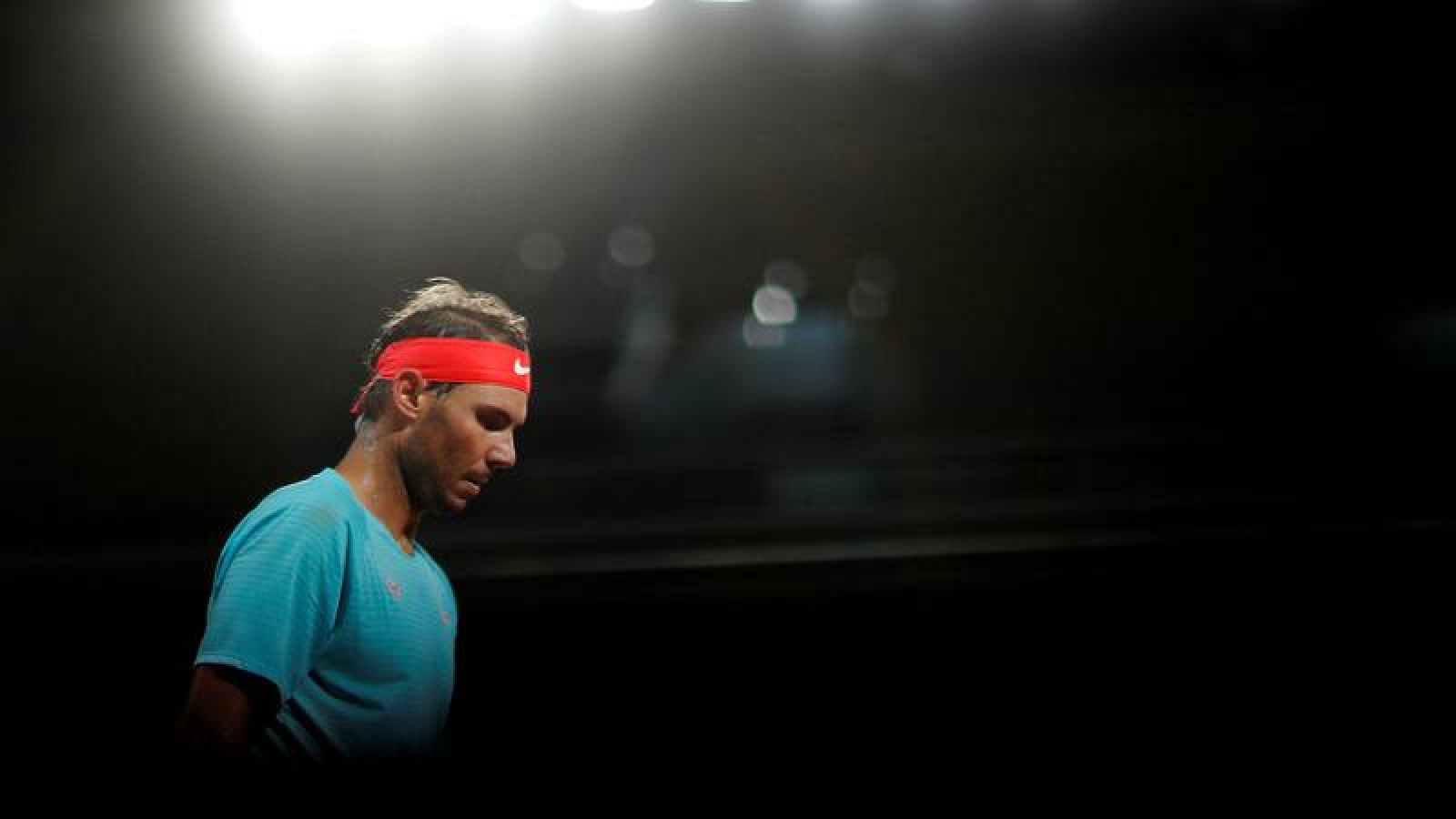 El español Rafa Nadal, en un partido del presente Roland Garros.
