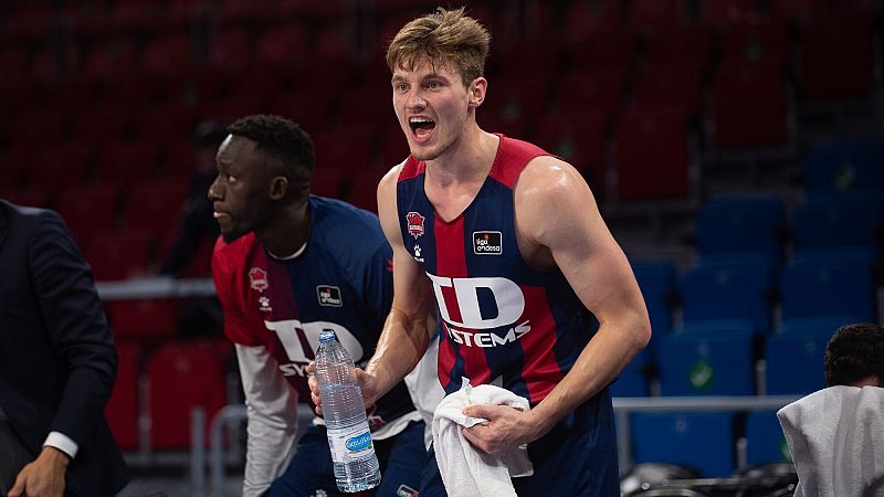 El Baskonia vence al Barça en el duelo de la jornada 6 de la Liga ACB.