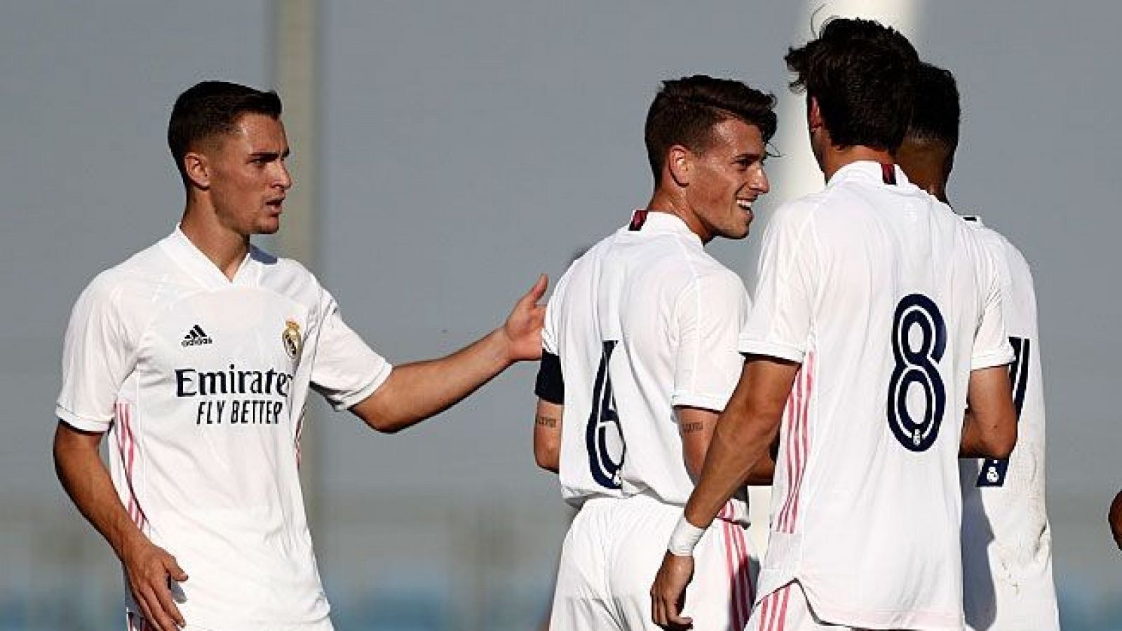 Varios jugadores del Real Madrid Castilla