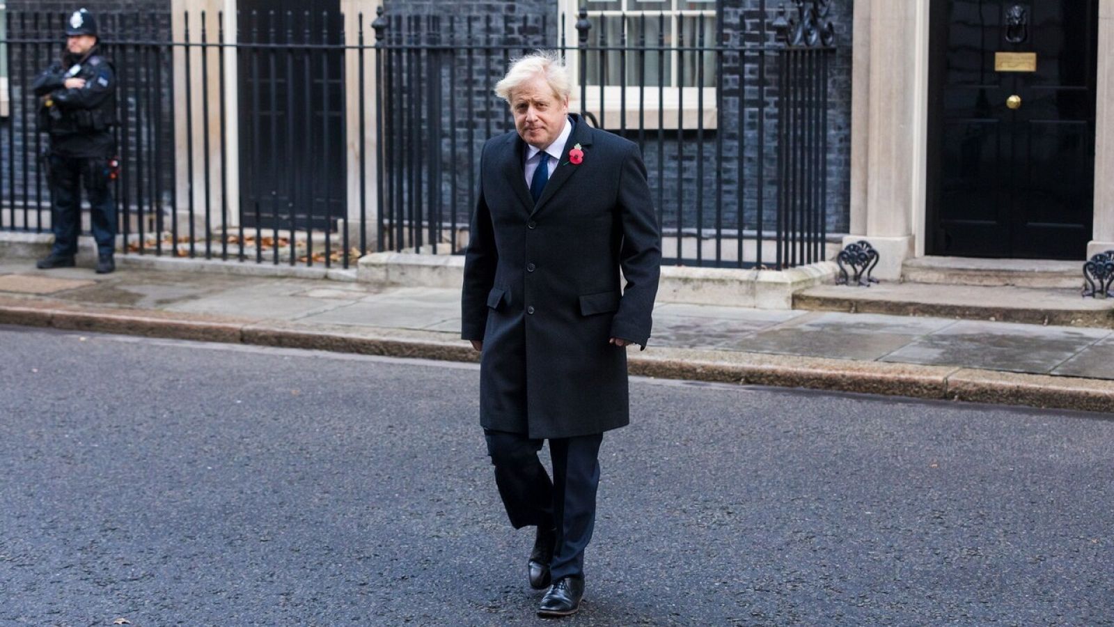 El primer ministro británico en Downing Street