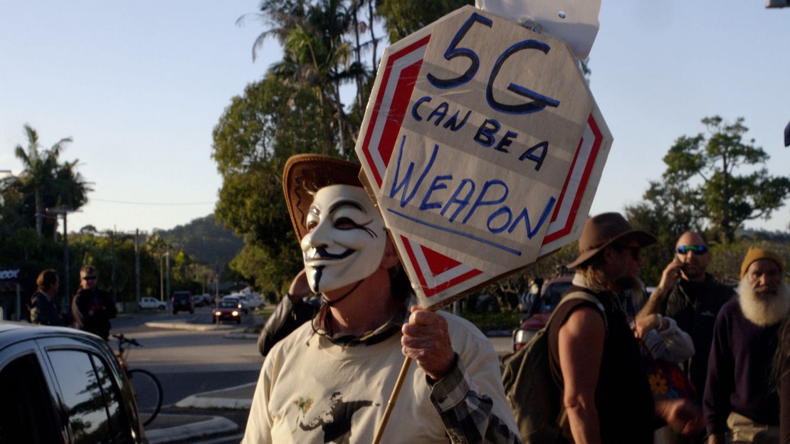 Escena de 'La verdad sobre el 5G', reportaje de estreno de 'Documentos TV'