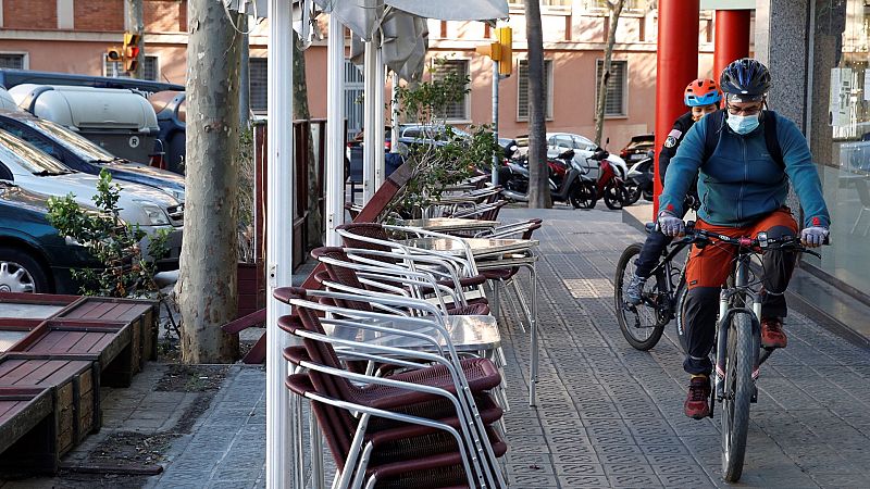 Una terraza vacía en Barcelona