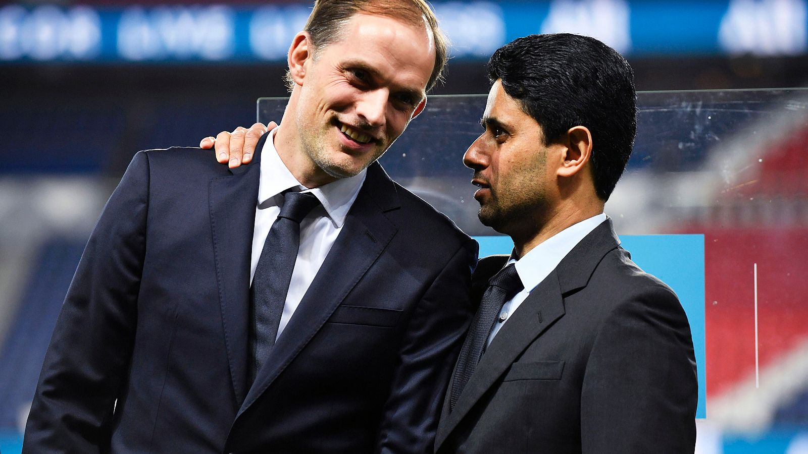 Imagen de archivo del entrenador alemán Thomas Tuchel junto al dueño del PSG Nasser Al-Khelaifi.