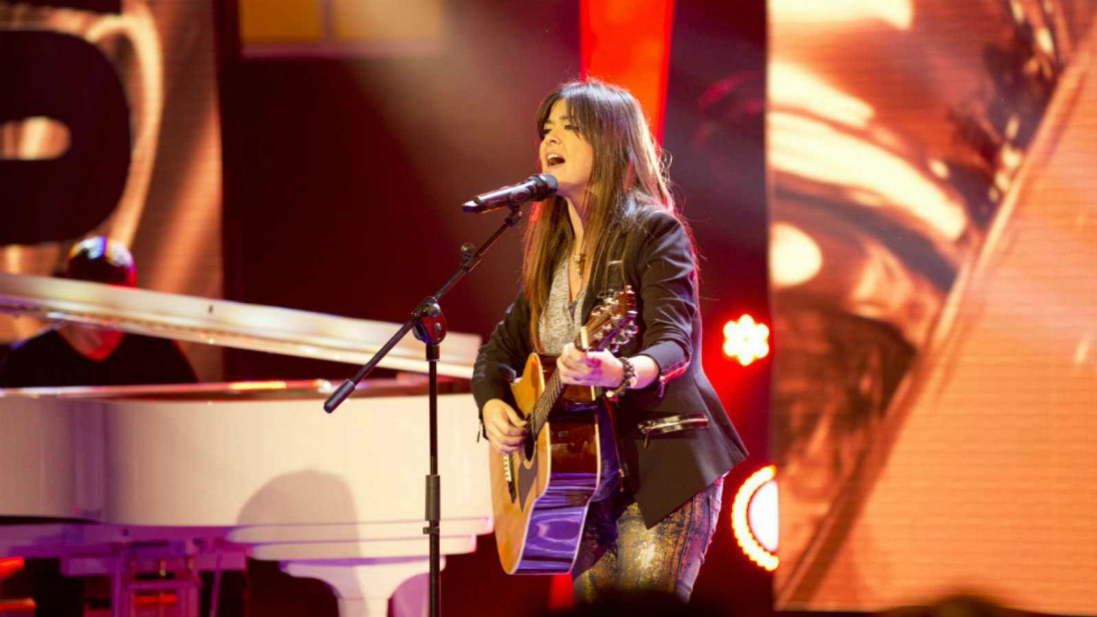 Vanesa Martín es una cantautora española que protagoniza el especial 'Vuela conmigo' de RTVE