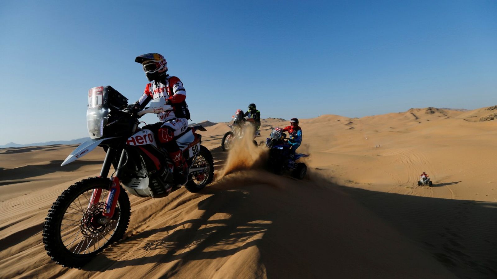 El piloto indio Santosh Chunchunguppe Shivashankar druante el Dakar 2021.