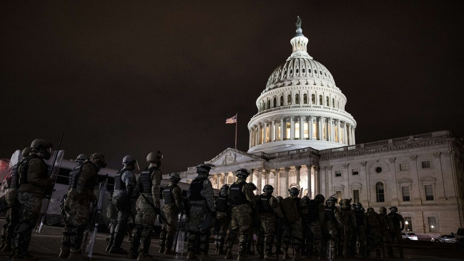  La Guardia Nacional protege el Capitolio tras el asalto 