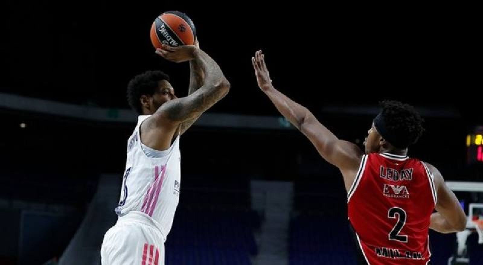 Imagen del encuentro Real Madrid-Olimpia Milán de Euroliga. 