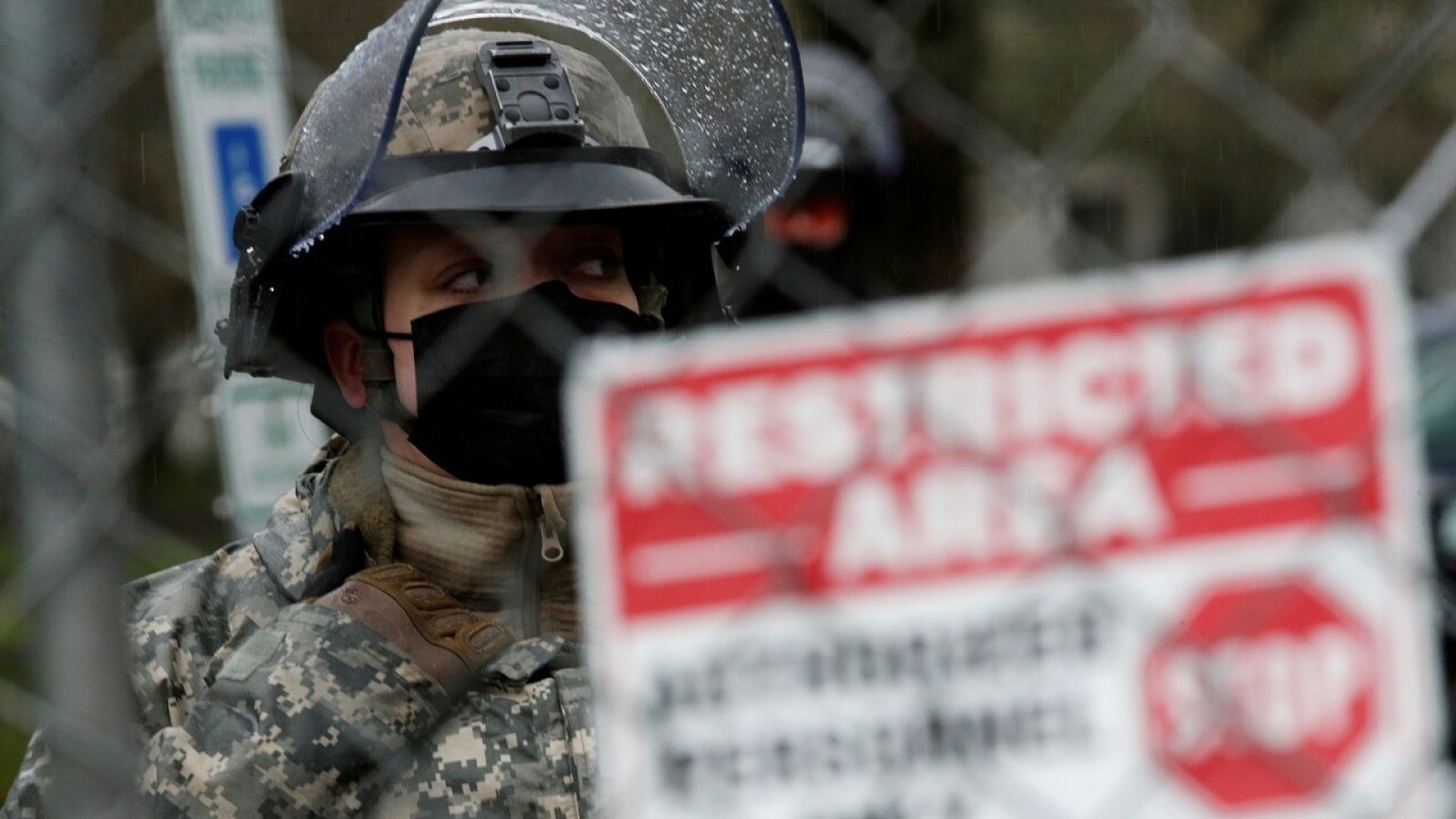 La Guardia Nacional protege el capitolio del estado de Washington