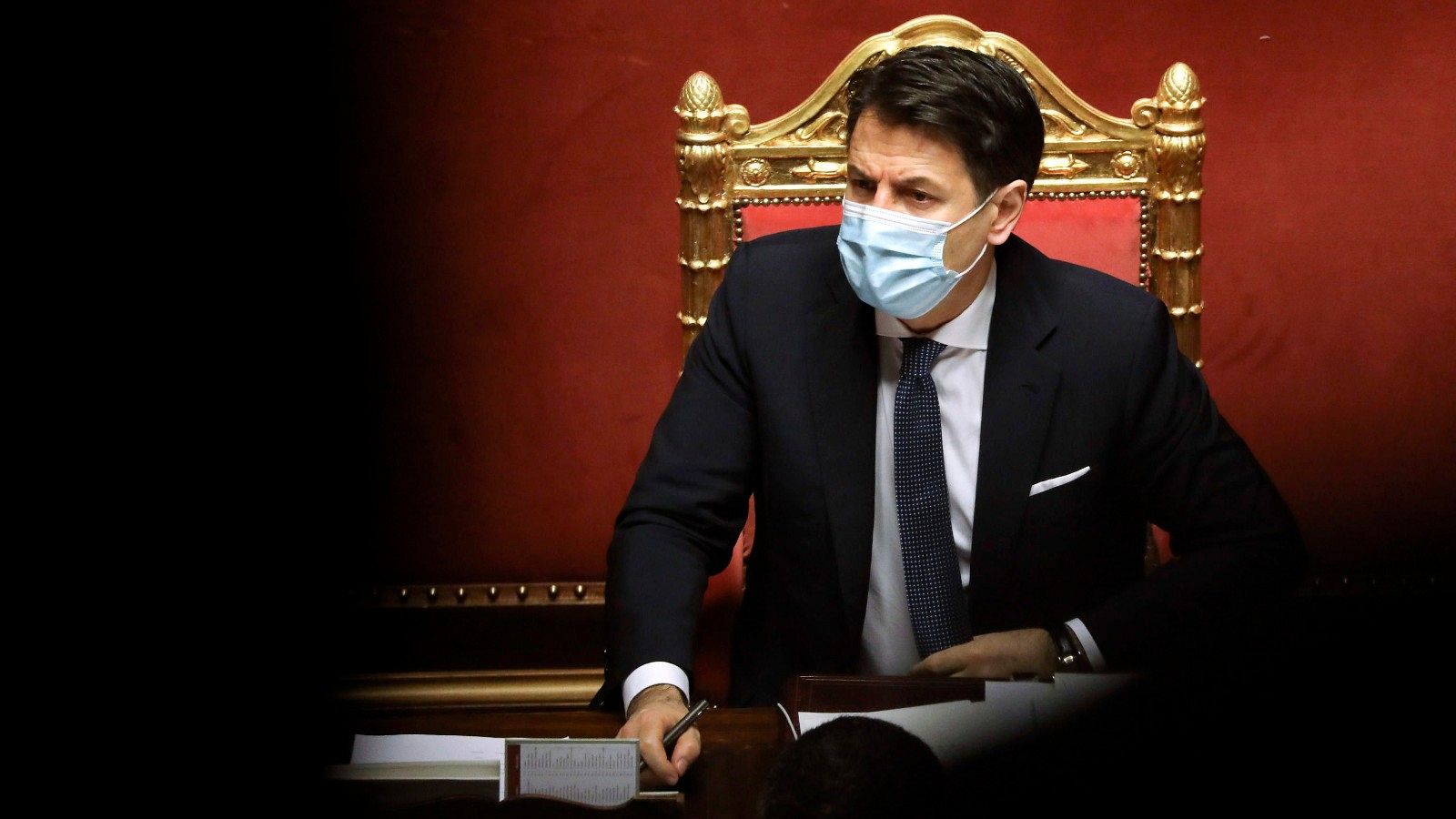 El primer ministro italiano, Giuseppe Conte, durante el debate en el Senado para renovar la confianza