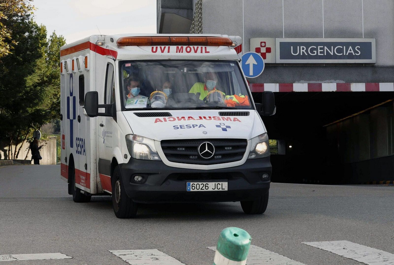 Indignación en Urgencias por la falta de ambulancias: ancianos