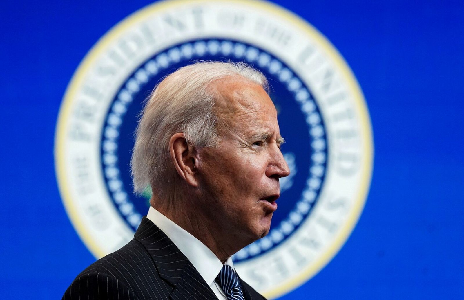 Biden en la rueda de prensa donde ha anunciado la intención de vacunar a 1,5 millones de personas al día