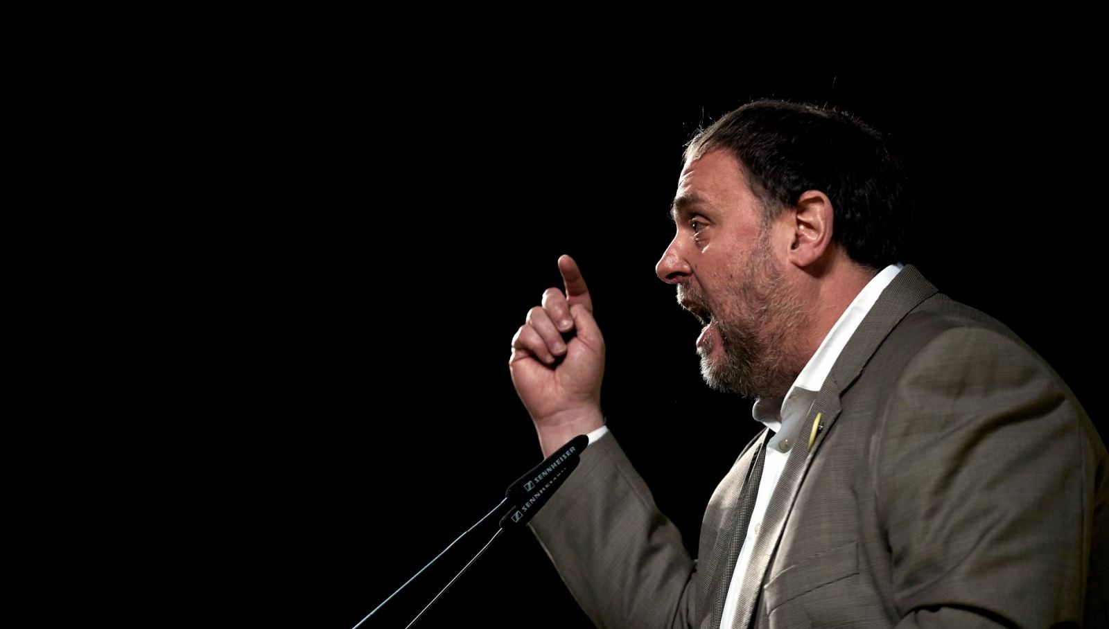 El presidente de ERC, Oriol Junqueras, participa en la campaña a las elecciones del 14F tras salir de prisión