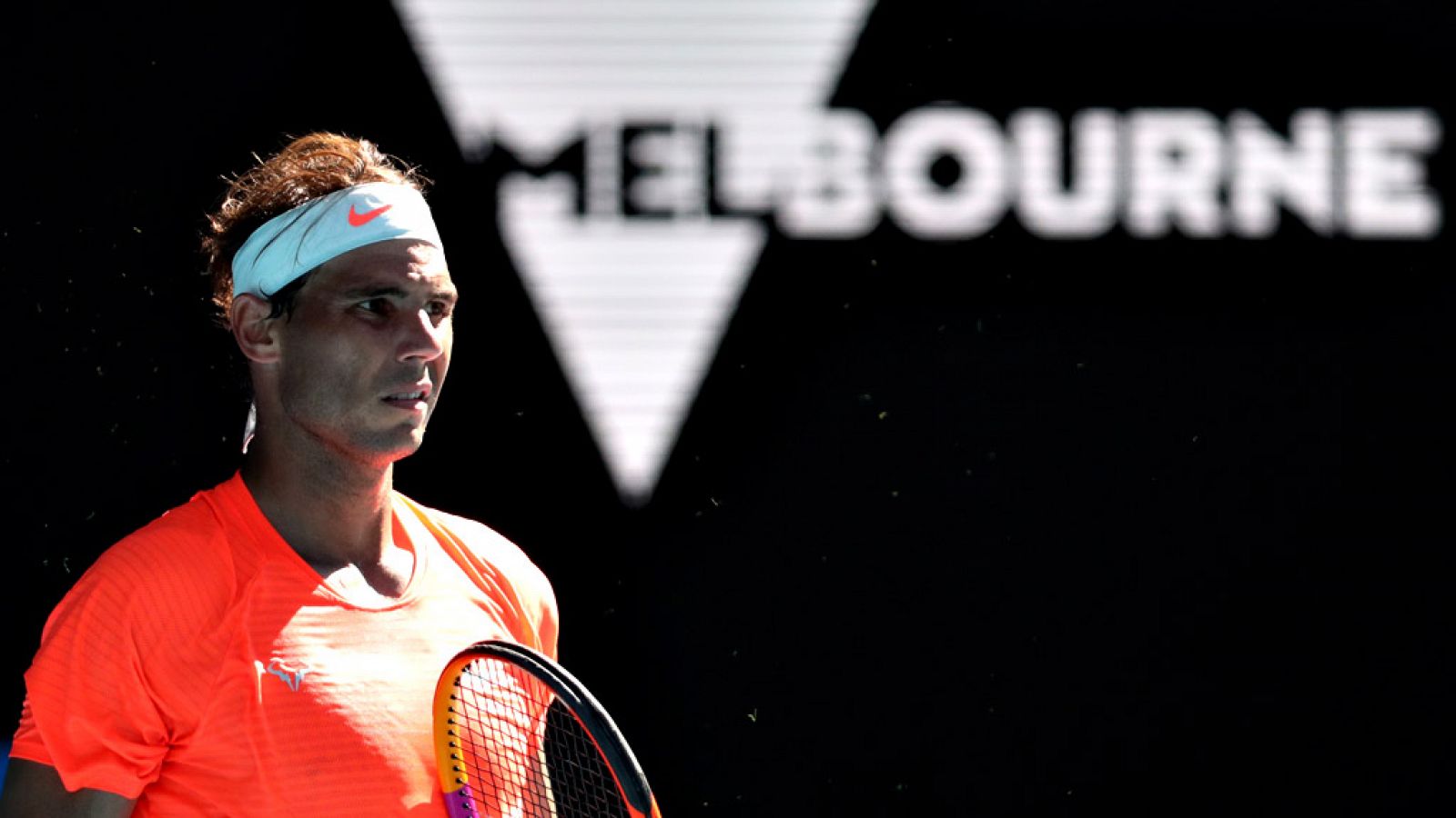 Imagen de Rafa Nadal durante su debut en el Open de Australia 2021.