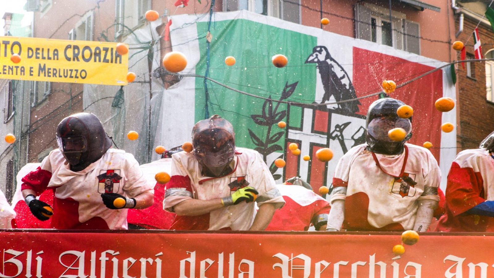 Batalla de las naranjas en Ivrea