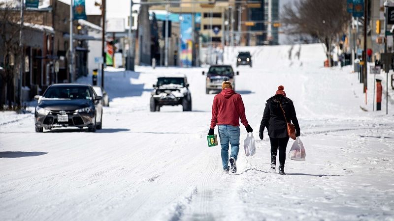 Imágenes inéditas de nieve en Austin (Texas)