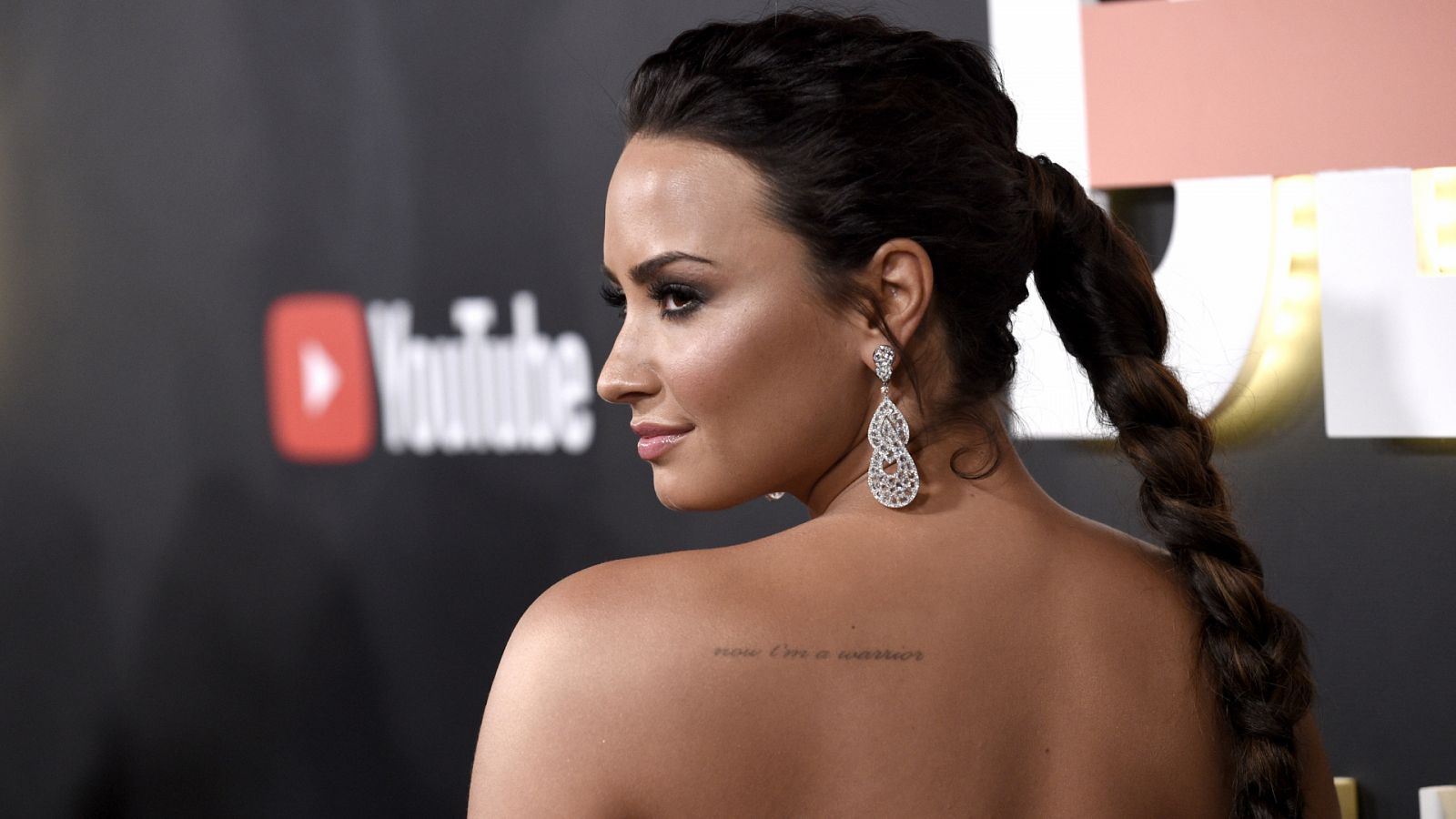 Demi Lovato: "Tuve tres derrames y un infarto, pero he vuelto a nacer"