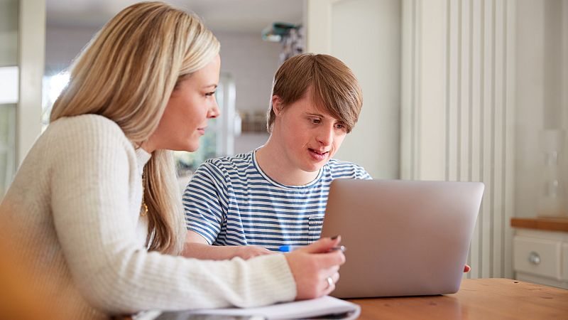 El estudio señala que los varones con más de 40 años son un grupo de especial riesgo frente al coronavirus