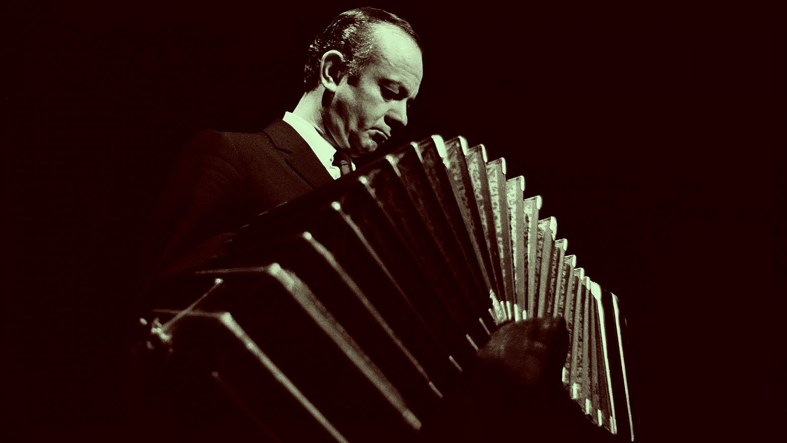En Radio Clásica celebramos loa 100 años del nacimiento de Astor Piazzolla
