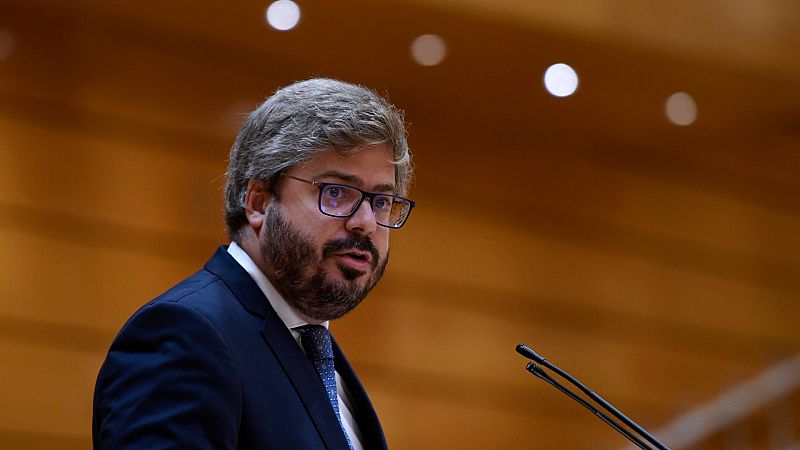 Francisco Hervías interviene durante un pleno en el Senado