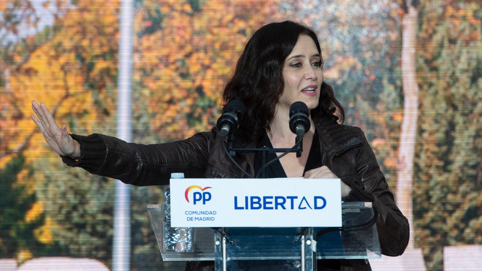 Isabel Díaz Ayuso interviene en un acto electoral en Tres Cantos