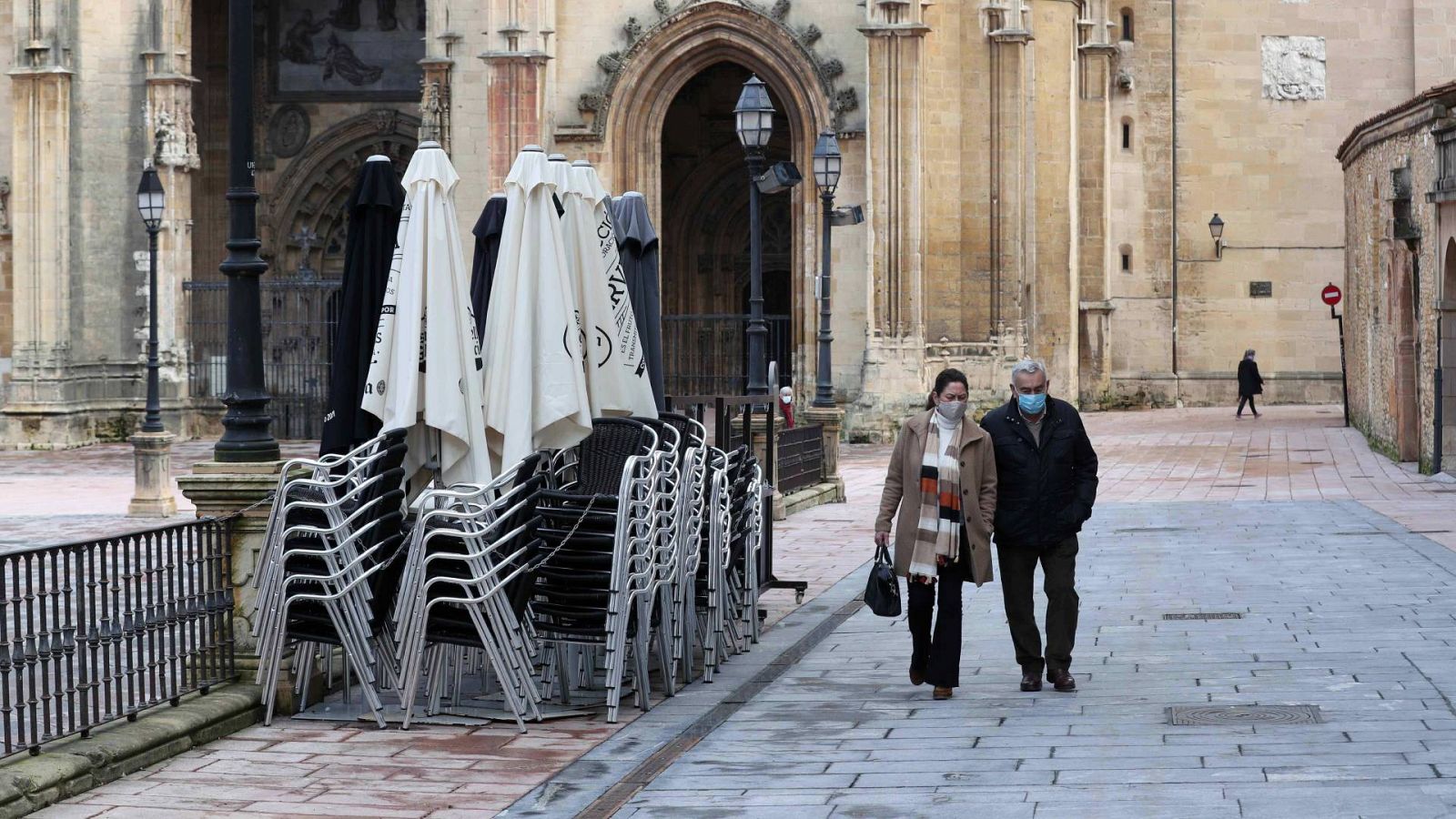 Imagen de un establecimiento cerrado en Oviedo