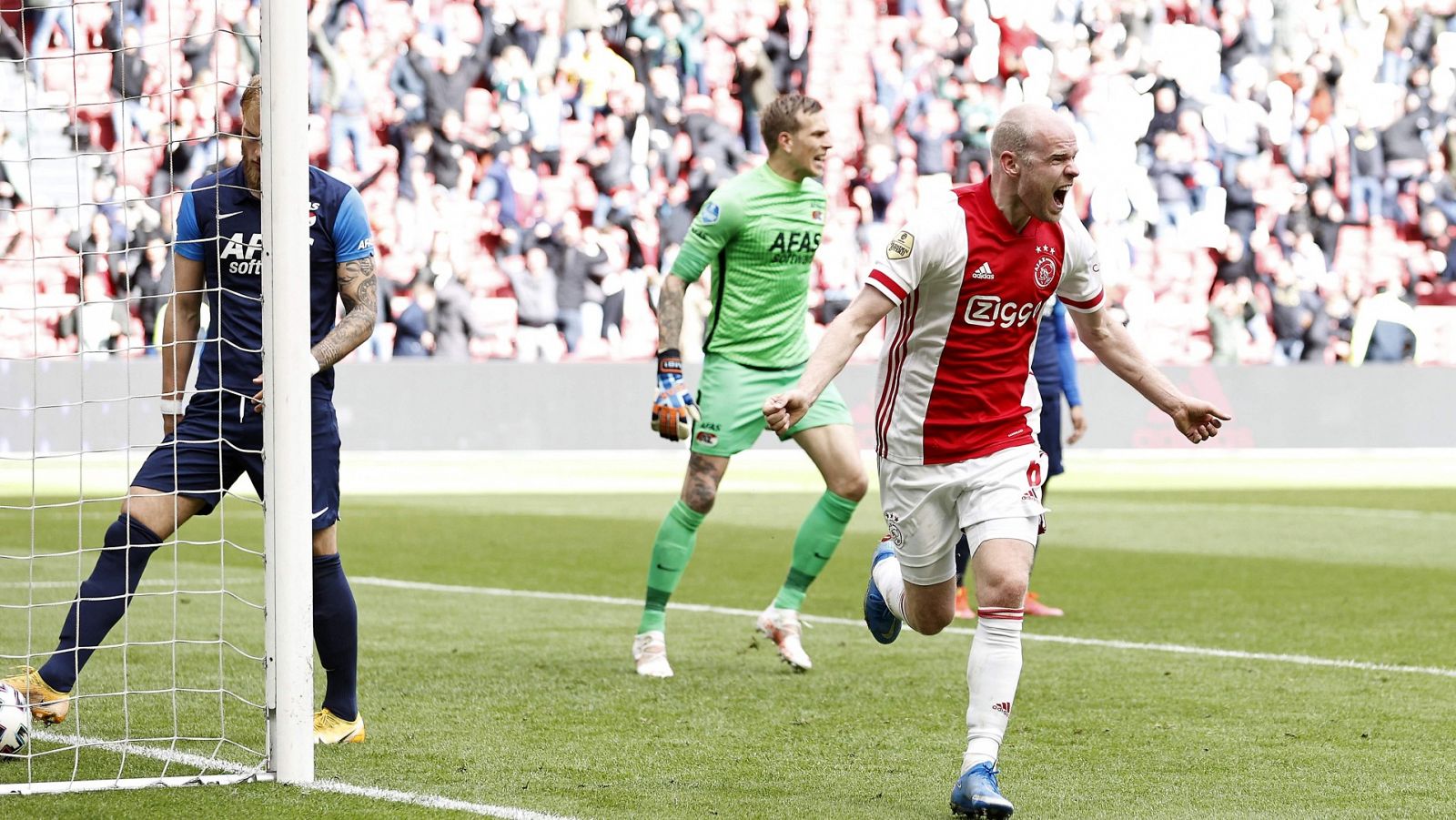 Davy Klaassen celebra un gol durante la pasada jornada de la Eredivisie,