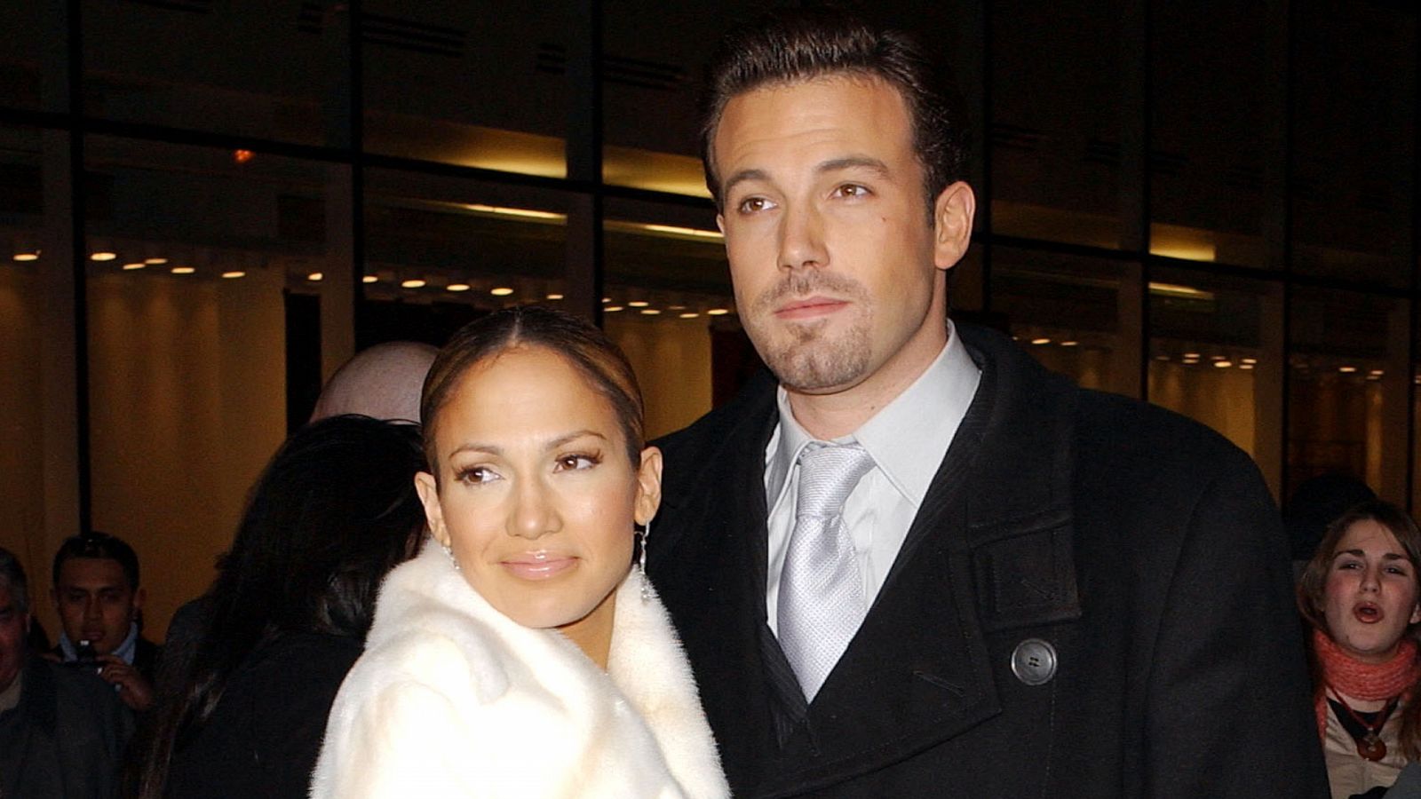 JLo y Ben Affleck posando juntos