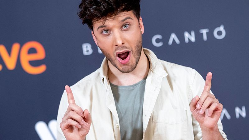 Blas Cantó, en el photocall de su concierto en acústico en el Teatro Monumental.