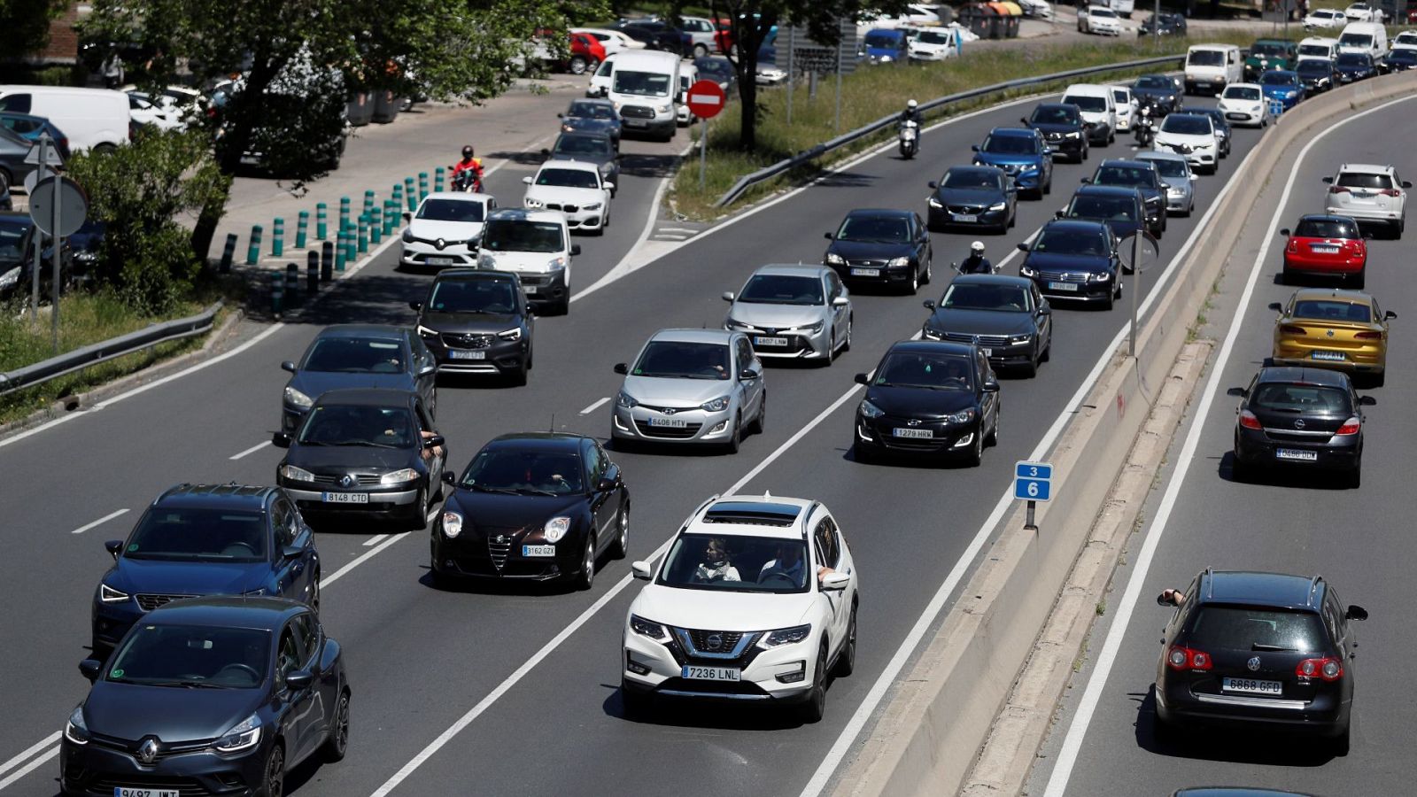 Tráfico intenso en las carreteras de Madrid