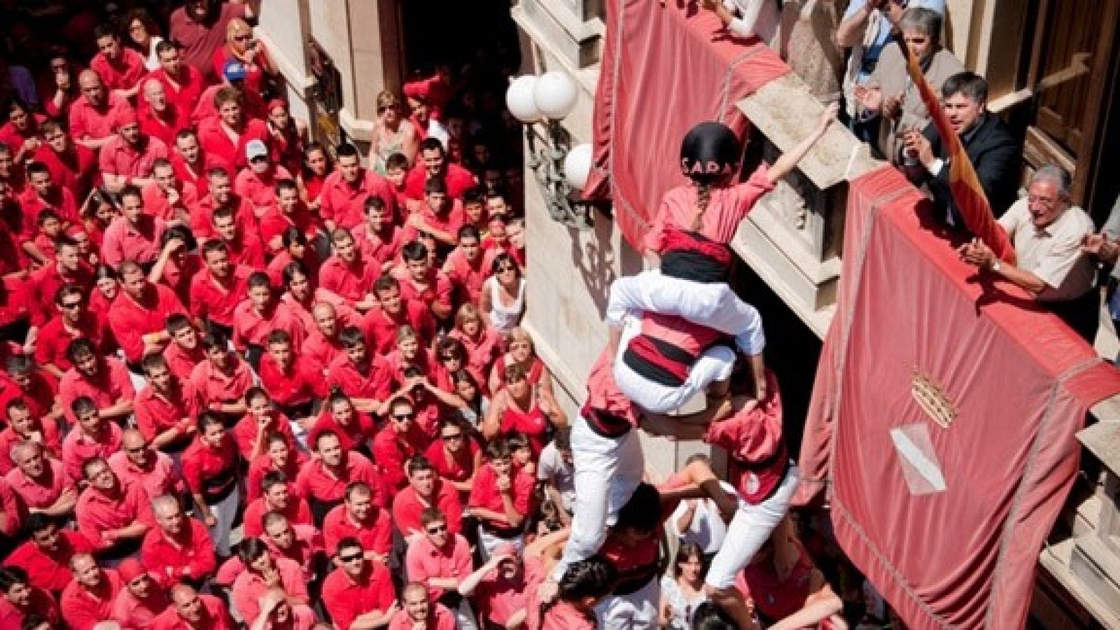 La Vella i la Jove de Valls protagonitzaran els primers castells després de la pandèmia