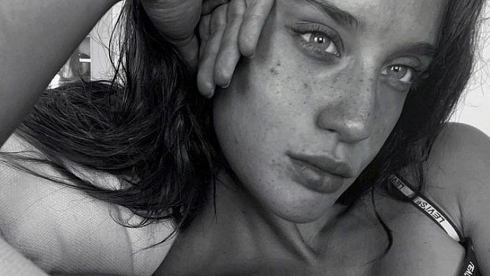 María Pedraza, al natural
