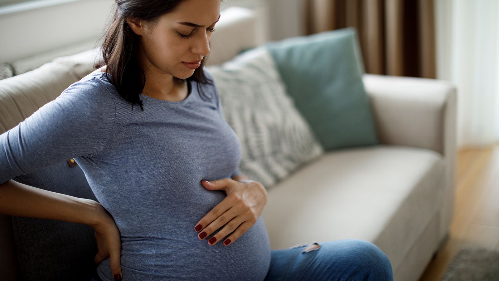 El citomegalovirus es potencialmente peligroso cuando lo contrae una embarazada.