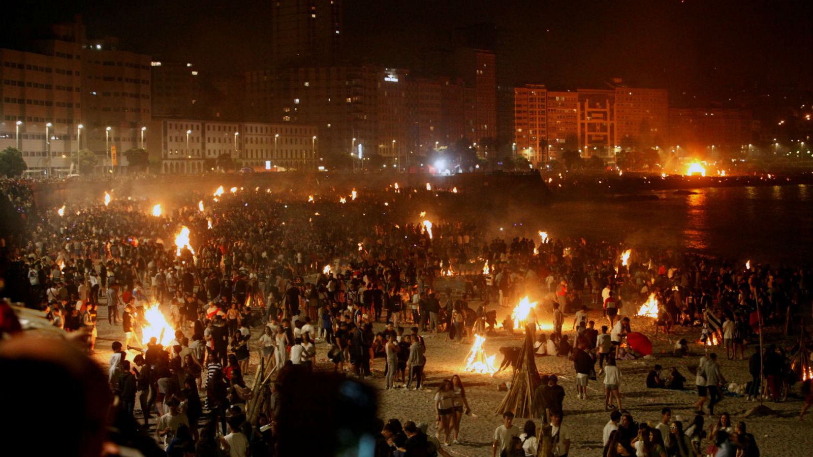 El Departament d'interior demana prudència durant la Revetlla de Sant Joan