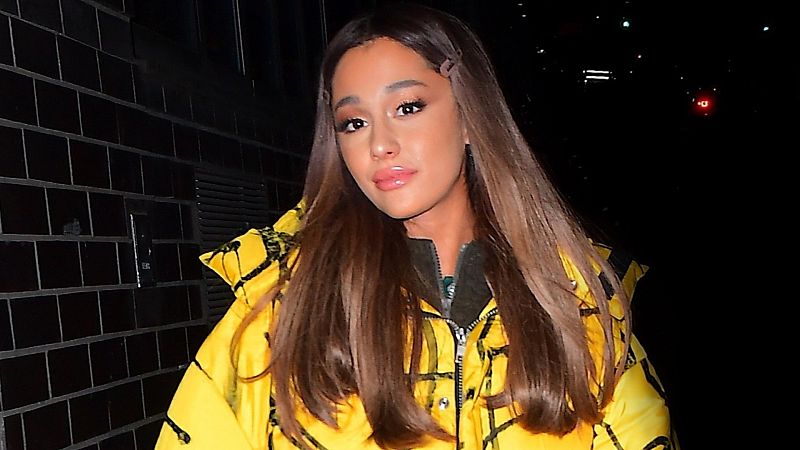Ariana Grande dona un millón de dólares para que sus fans puedan ir a terapia