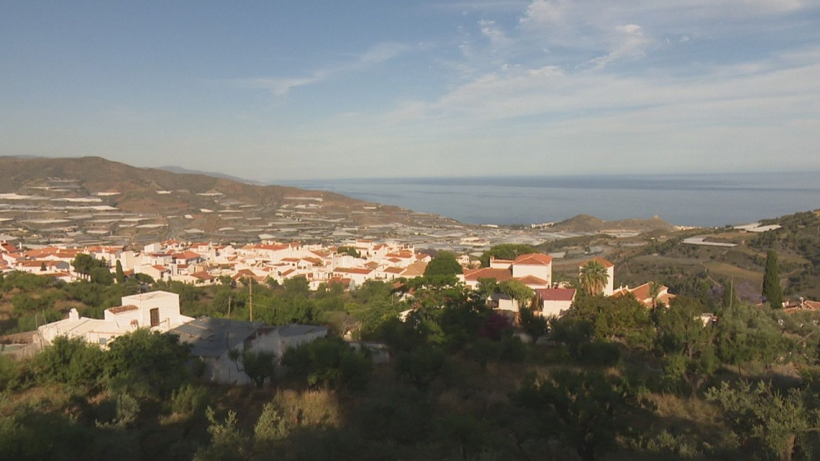 Imagen de la  baja Alpujarra a los pies de la Sierra de Lújar