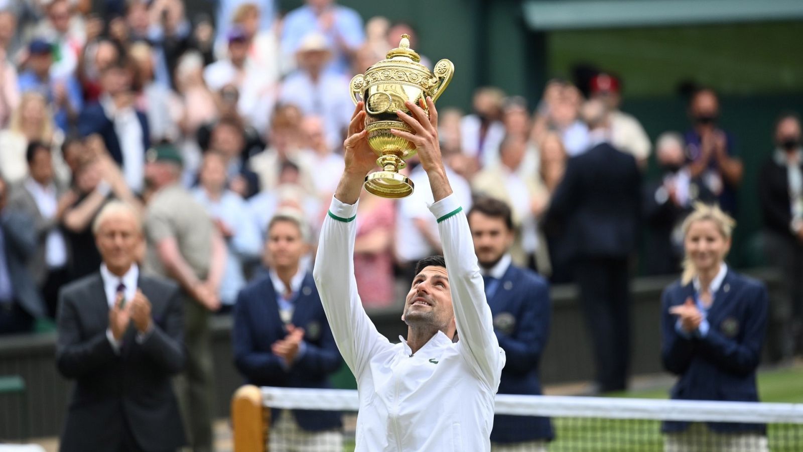 Djokovic gana Wimbledon e iguala a Federer y Nadal a 20 Grand Slam