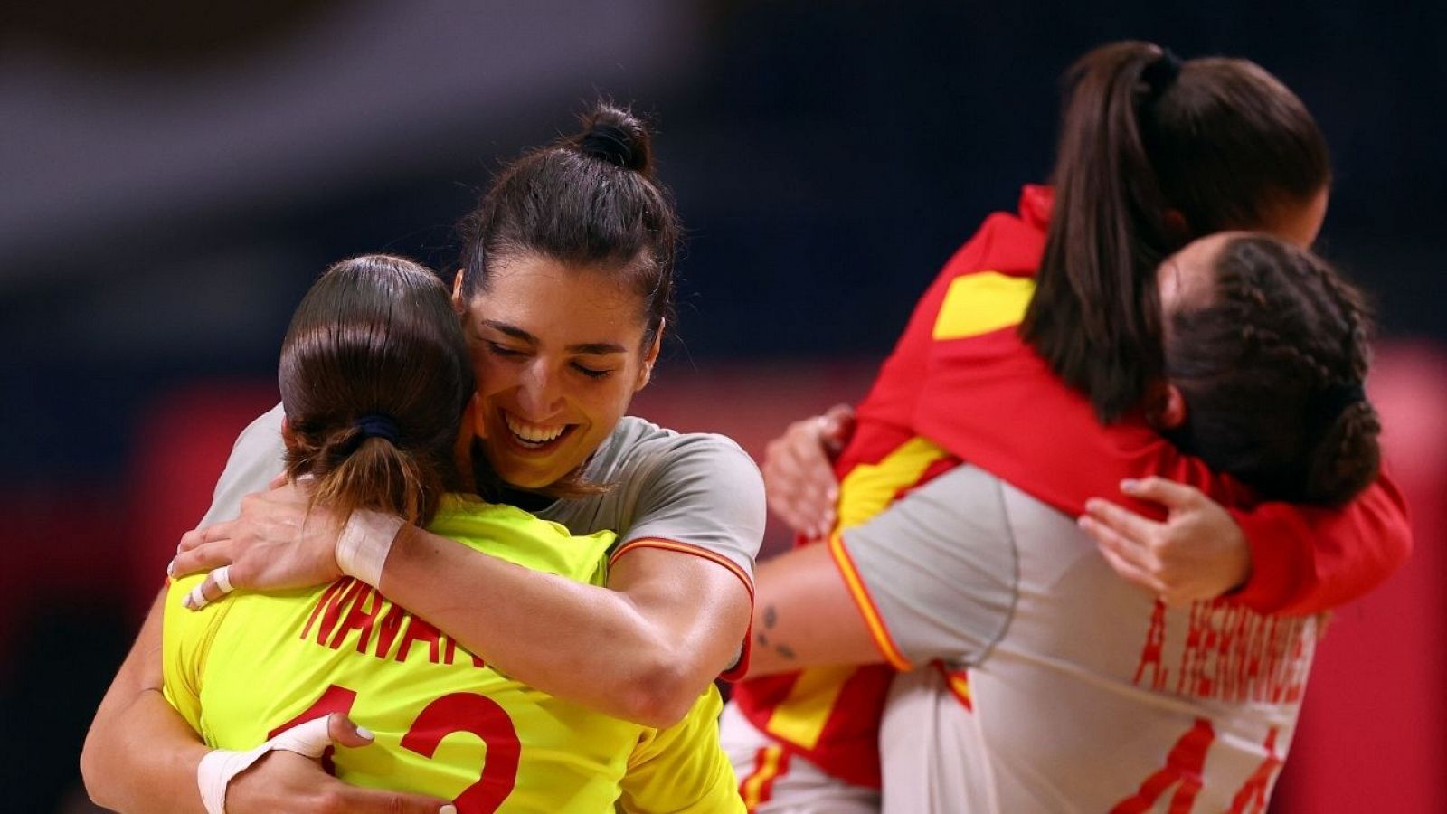 Las Guerreras celebran la victoria contra Francia