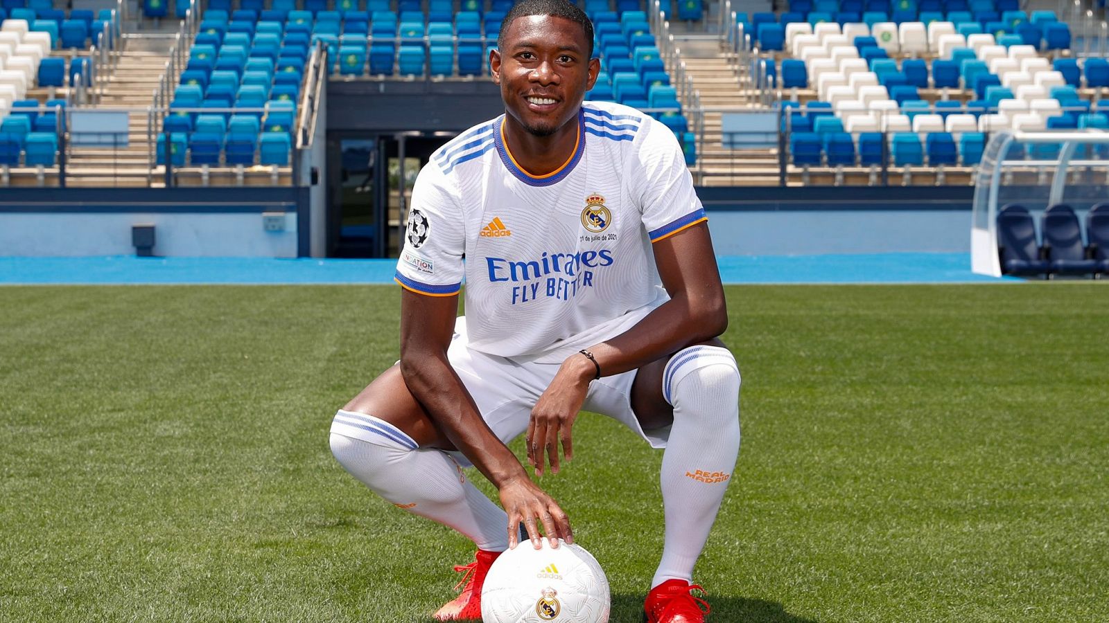 Alaba positivo por COVID