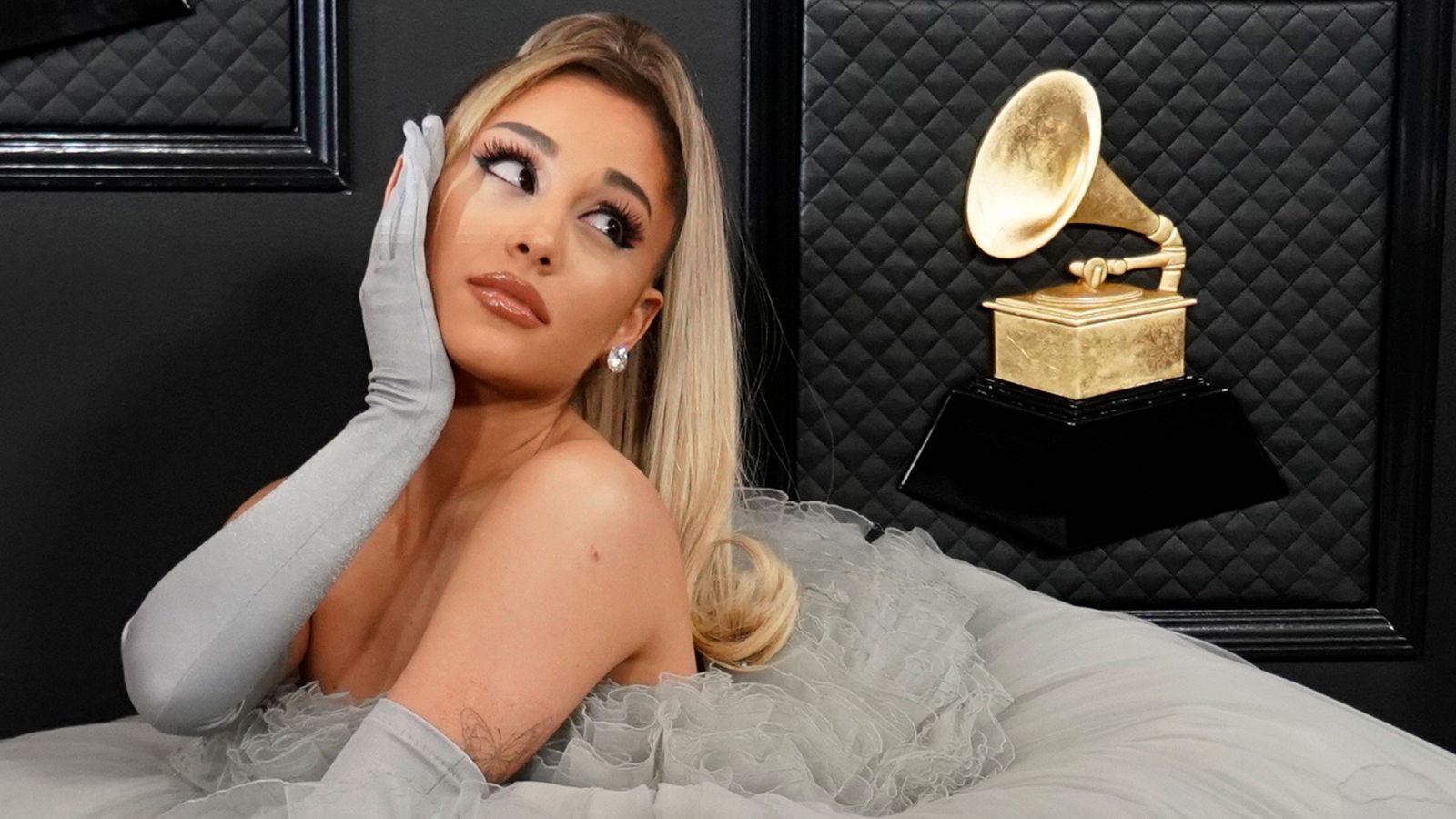  Ariana Grande se convierte en la próxima artista en actuar en Fortnite