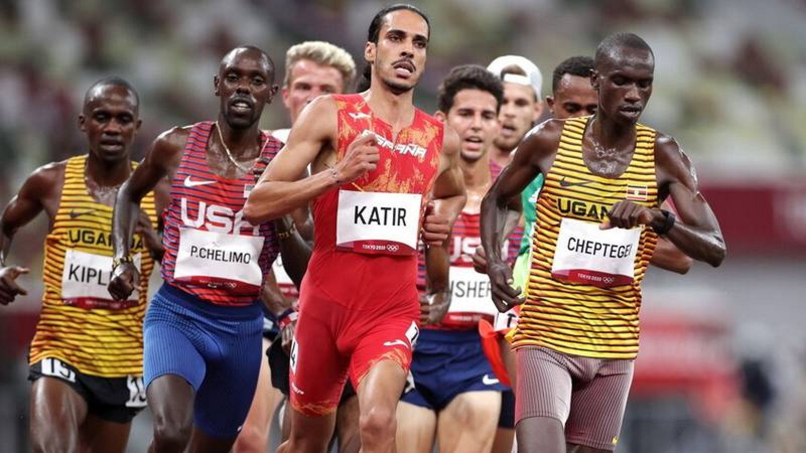 Imagen del atleta Mohamed Katir en las semifinales de los 5.000m de Tokyo 2020. 