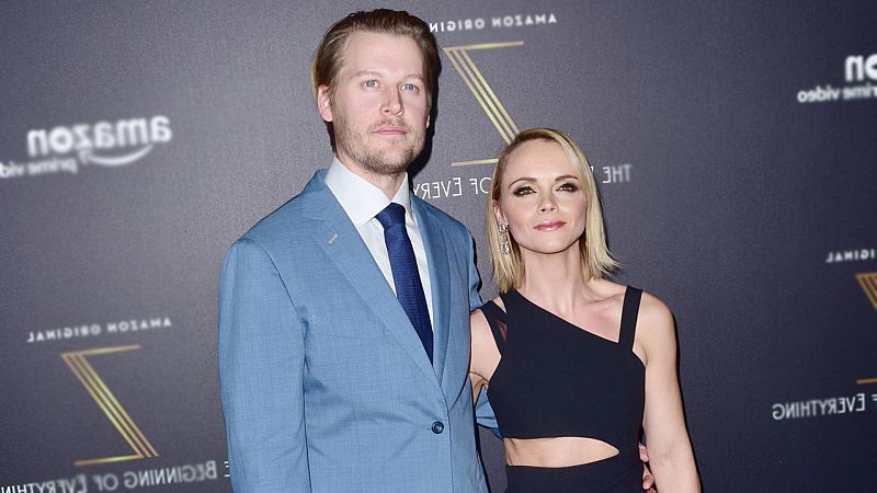 Christina Ricci y su novio, el peluquero Mark Hampton.