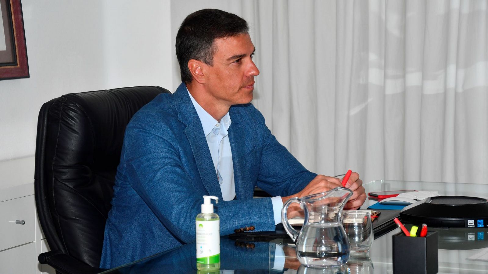 El presidente del Gobierno, Pedro Sánchez, durante la reunión de seguimiento del dispositivo de repatriación